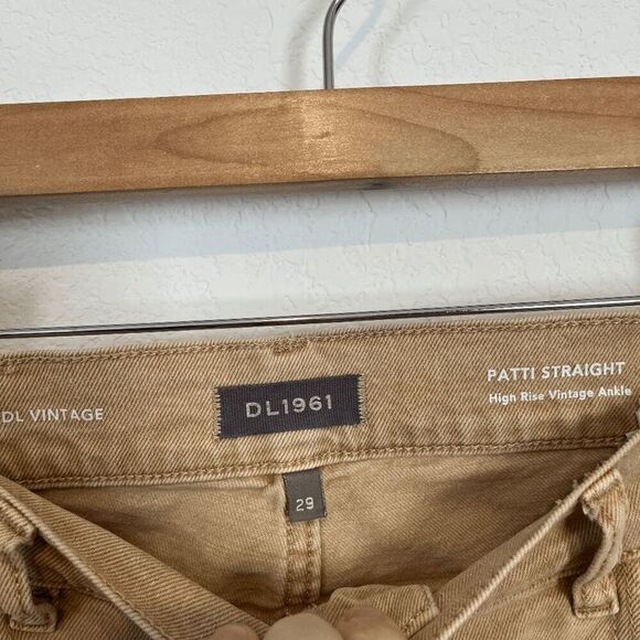 DL1961 Sand Denim High Rise Vintage Ankle Raw Hem Jeans Women's Size 29 - Picture 6 of 7